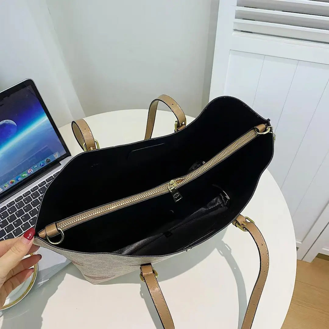 The Tote Bucket Floral Print