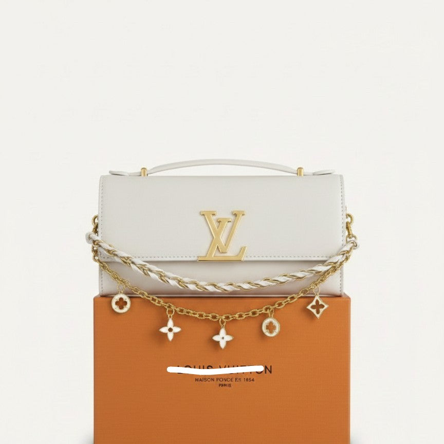 The Wallet On Chain Capucines