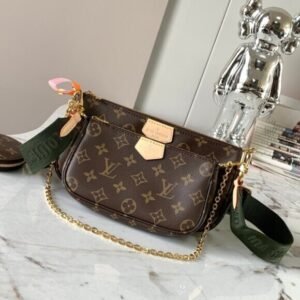 L/V Multi Pochette Accessoires (Imported Bag with Box, Dust Bag & Document)